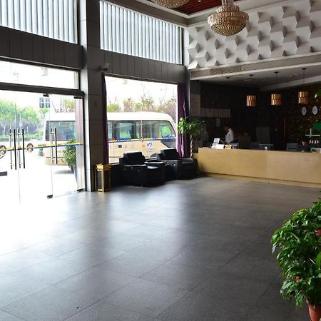 Jingyue 99 Inn Shanghai Pudong Airport Shiwan Branch 上海市 エクステリア 写真
