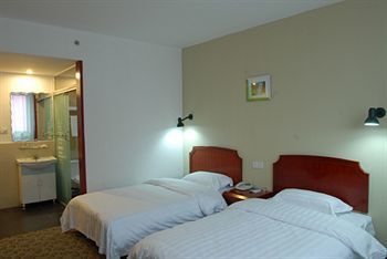 Jingyue 99 Inn Shanghai Pudong Airport Shiwan Branch 上海市 エクステリア 写真